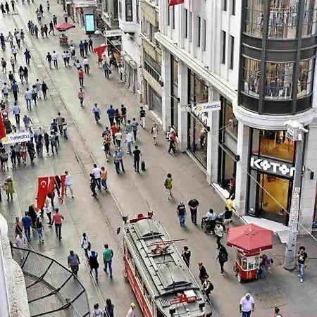 Taksim Cihangir Fidan Апарт-отель
