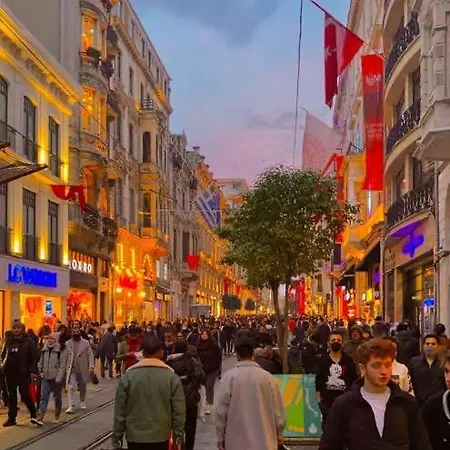 Taksim Cihangir Fidan Апарт-отель *