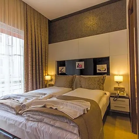 Taksim Cihangir Fidan Aparthotel 4*