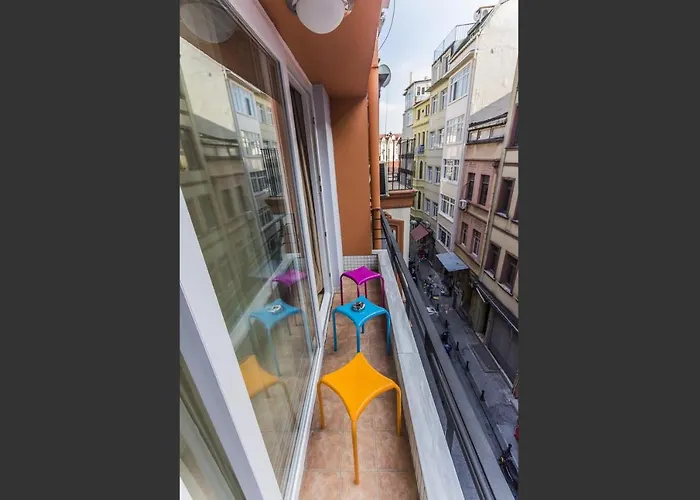 Taksim Cihangir Fidan Apartmanhotel 4*